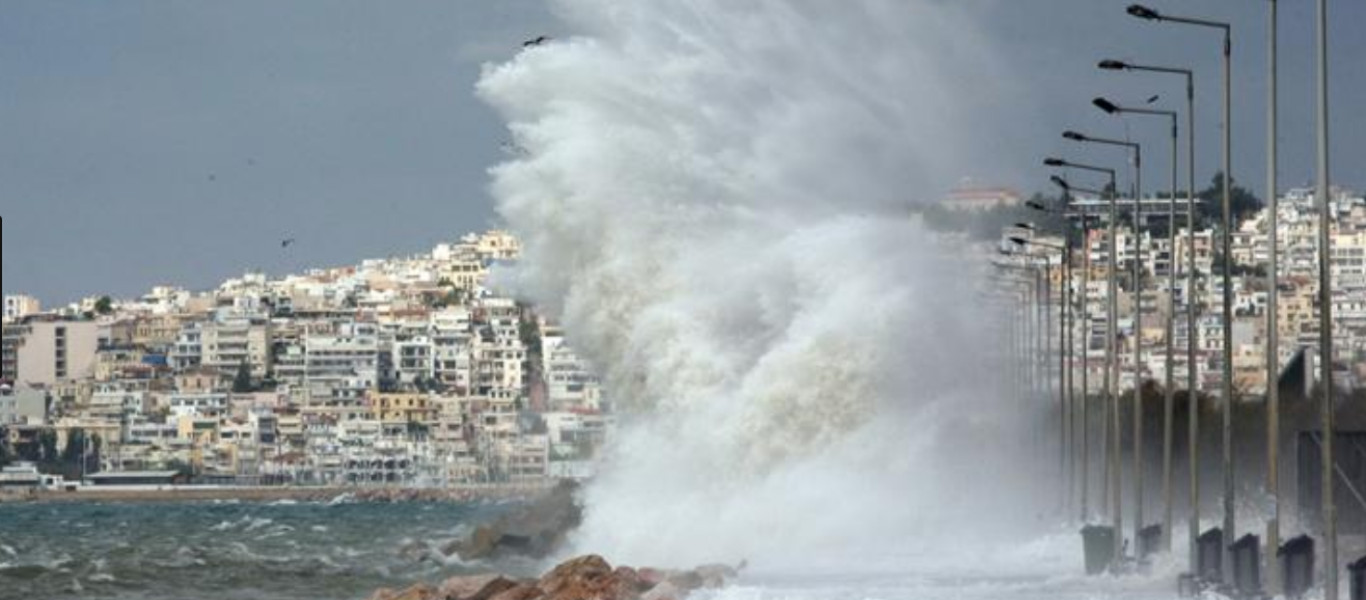 Ισχυροί άνεμοι στο Αιγαίο - Τι συμβαίνει με τα δρομολόγια των πλοίων